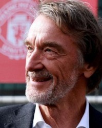 开云体育app下载-英超批准拉爵收购曼联股权交易，官宣只差足总签字