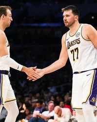 kaiyun.com-11分+14分+16分！联盟第1！加盟湖人不辱使命，东契奇冲冠需要你